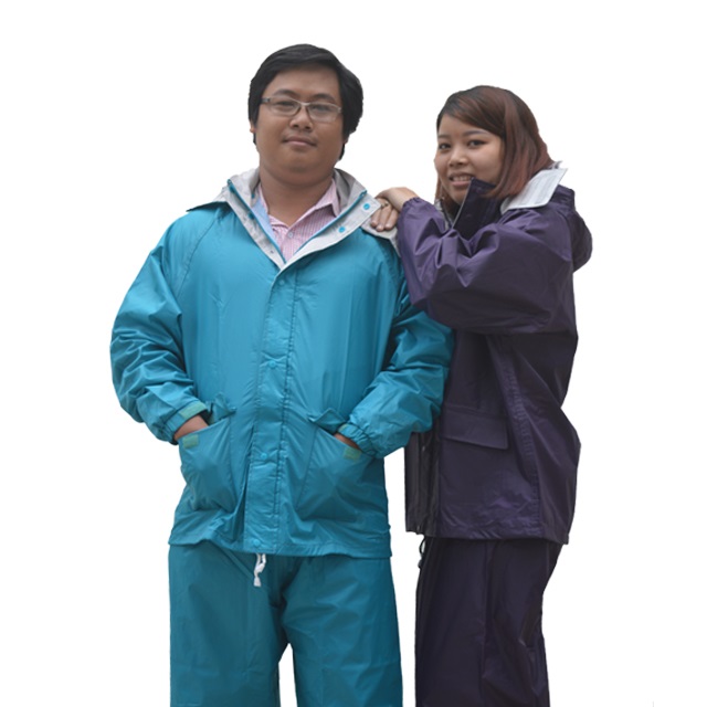 Áo mưa bộ - Dòng áo mưa cao cấp, phù hợp khi đi xe máy, an toàn khi đi đường dài, phù hợp với mọi đối tượng sử dụng.